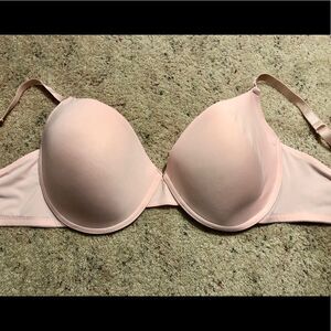 Like new bra in size 40DD by Joe Boxer